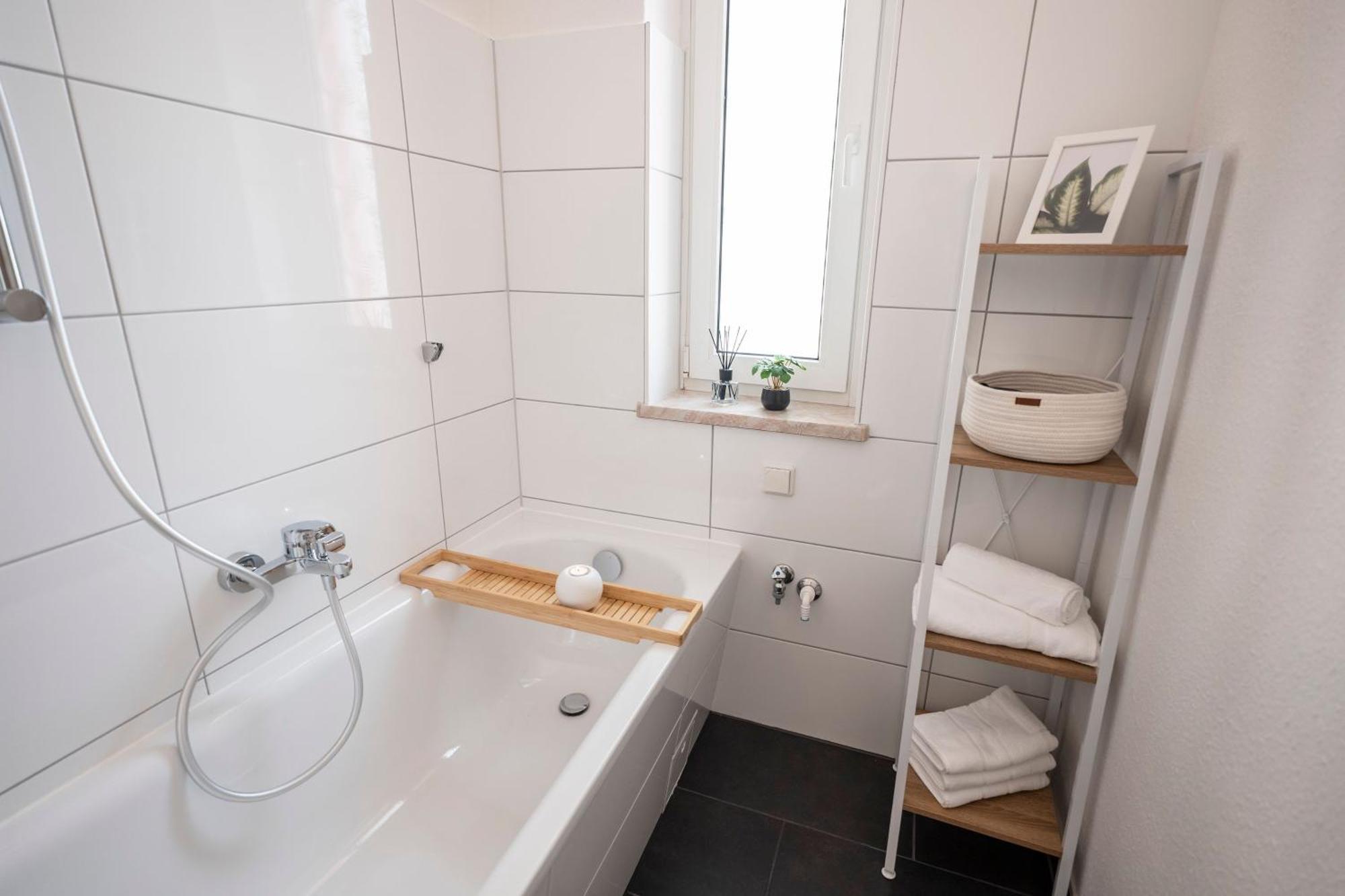 Loh9 - Das Apartment Im Citycenter - Parkplatz - Wlan - Aufzug Хемниц Экстерьер фото